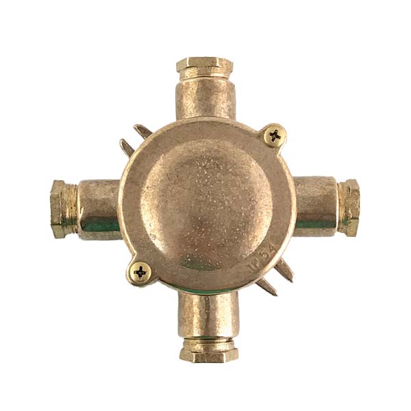 Caja empalmes latón x4