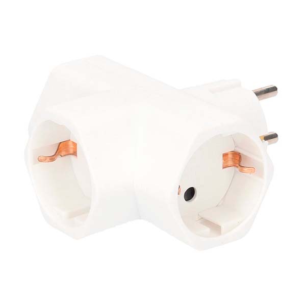 Clavija triple con toma de tierra