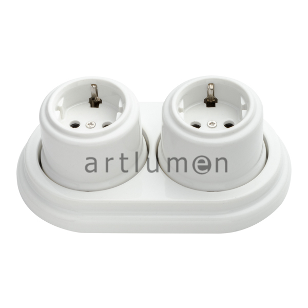 Dos Enchufes con base porcelana