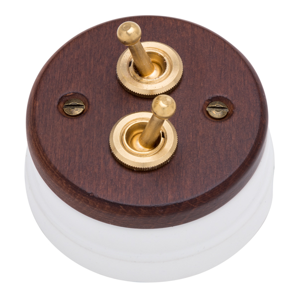 Interruptores latón, madera oscura y porcelana