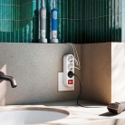 Clavija triple en línea con interruptor