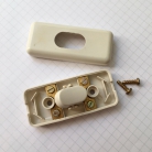 Interruptor de paso crema