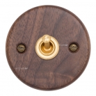 Interruptor madera nogal y latón