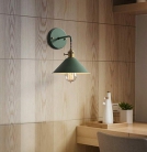 lámpara nórdica pared verde pastel