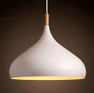 Lámpara techo metal blanca y madera